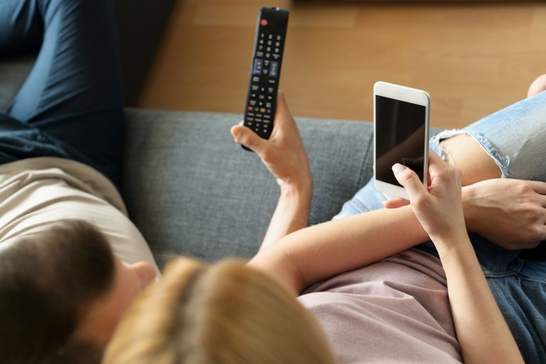 Conteúdo relevante em interfaces intuitivas: como redes sociais estão entrando no mercado de streaming e disputando sua atenção