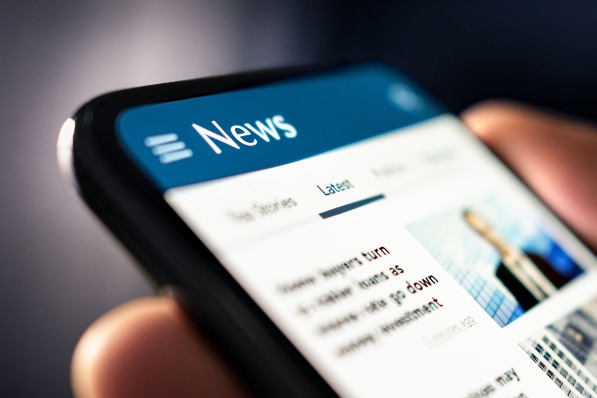 banner news